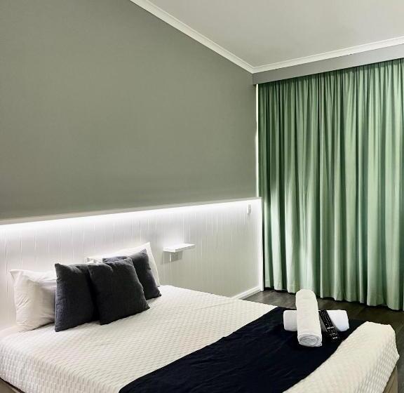 غرفة قياسية, Banana Hotel Motel