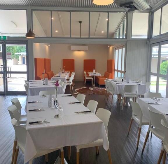 غرفة قياسية لذوى الاحتياجات الخاصة, Banana Hotel Motel