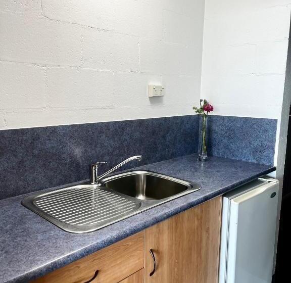 غرفة قياسية مطلّة علي الحديقة, Banana Hotel Motel