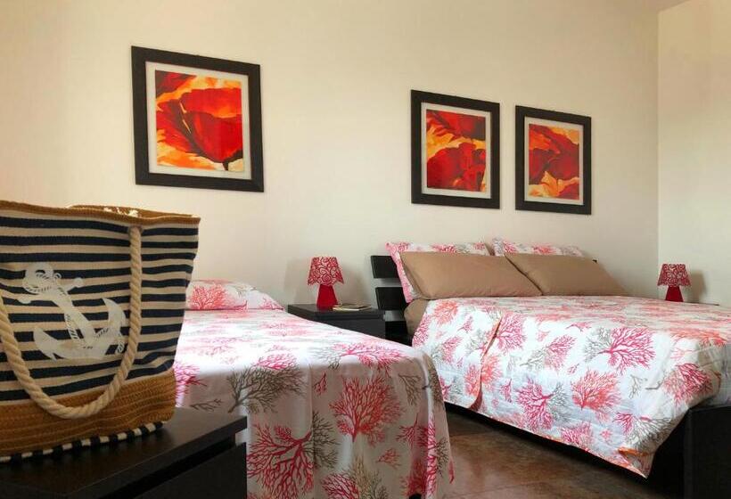 带1个卧室带花园景观的公寓, Casa Karina Sun&pool&relax