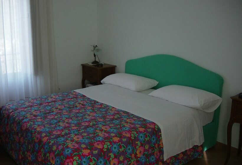 Pokój Standard, B&b Puntaferano