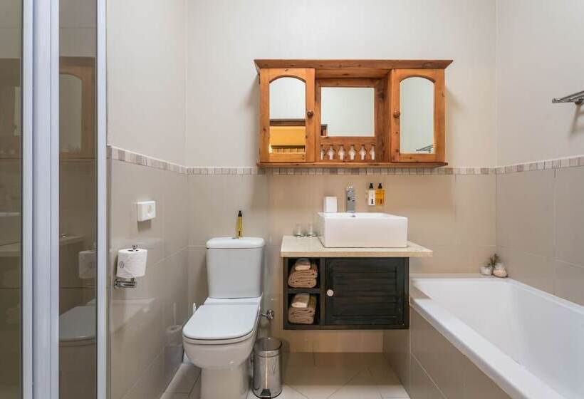 Люкс Повышенной Комфортности, Caledon 23 Country House