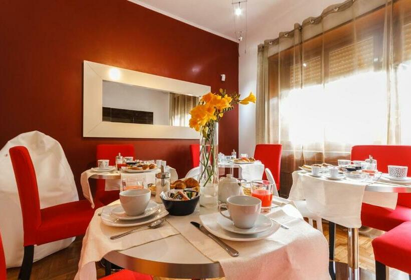 חדר דלוקס, L Angolo Cortese