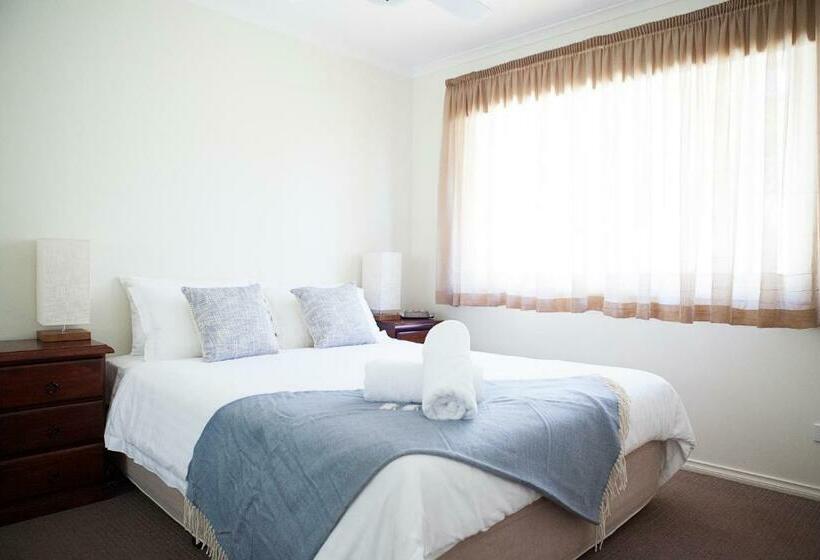 Вилла 3 Спальни, Echuca Moama Holiday Villas