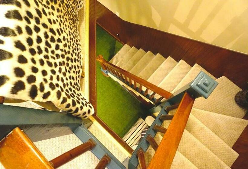 Люкс, Frankfort & Restaurant