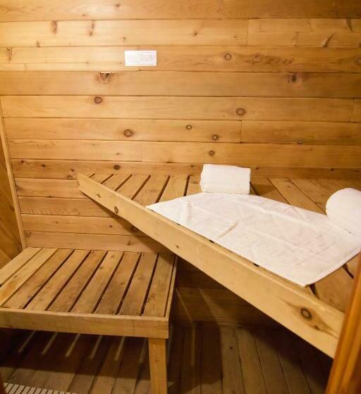 Люкс, Frankfort & Restaurant