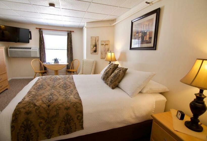 Номер Стандарт, Frankfort & Restaurant