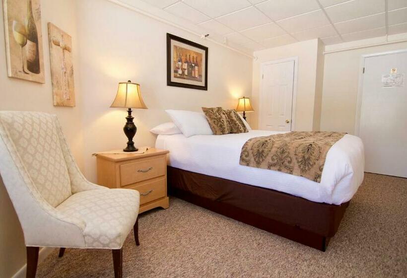 Номер Стандарт, Frankfort & Restaurant