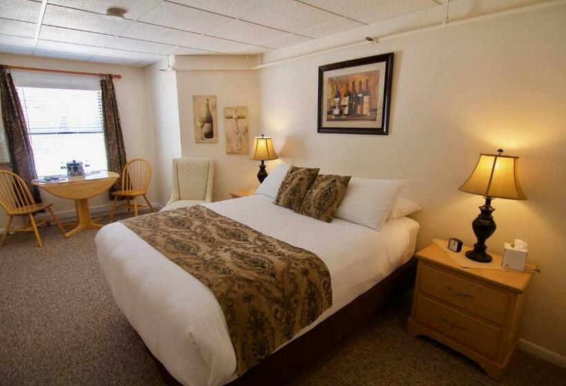 Номер Стандарт, Frankfort & Restaurant