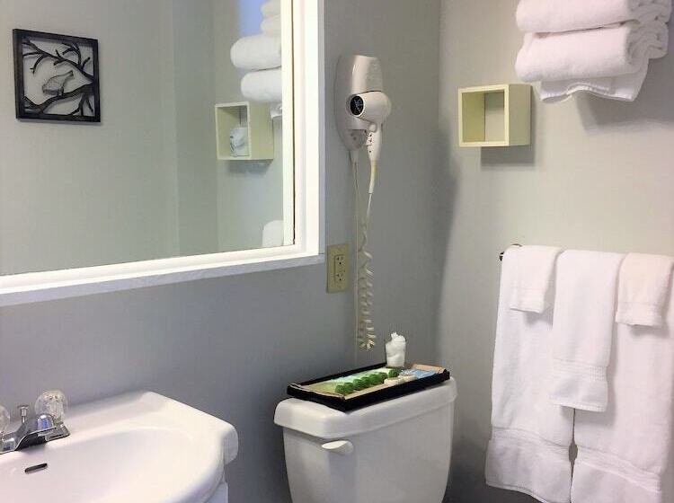 Номер Стандарт, Frankfort & Restaurant