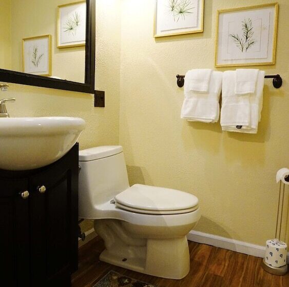 Номер Deluxe, Frankfort & Restaurant