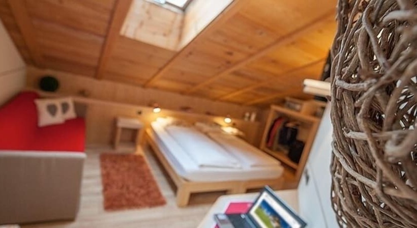 اتاق سوپریور سه تخته, Alegra