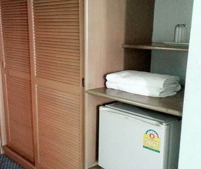 Номер Стандарт, Diamond River Ping Petchngam