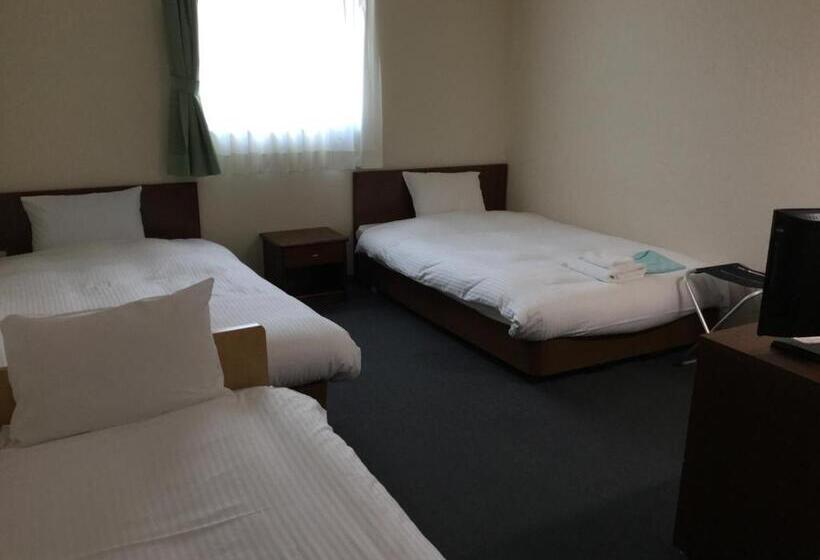 스탠다드 트리플 룸, Green Palace