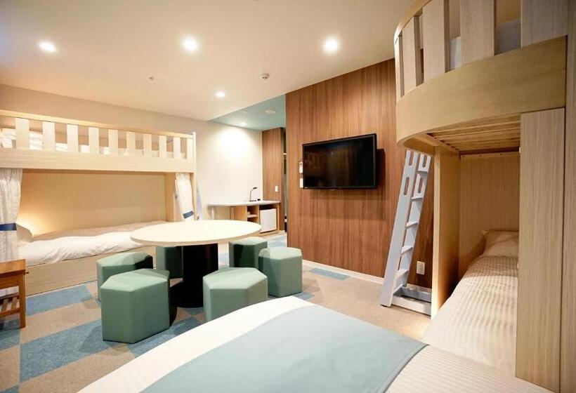 Номер Стандарт с Койками, La Gent Hotel Tokyo Bay