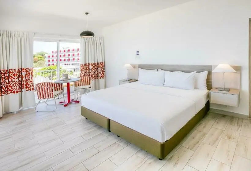 اتاق استاندارد با چشمانداز دریا, Grand Decameron Cornwall Beach, A Trademark All Inclusive Resort