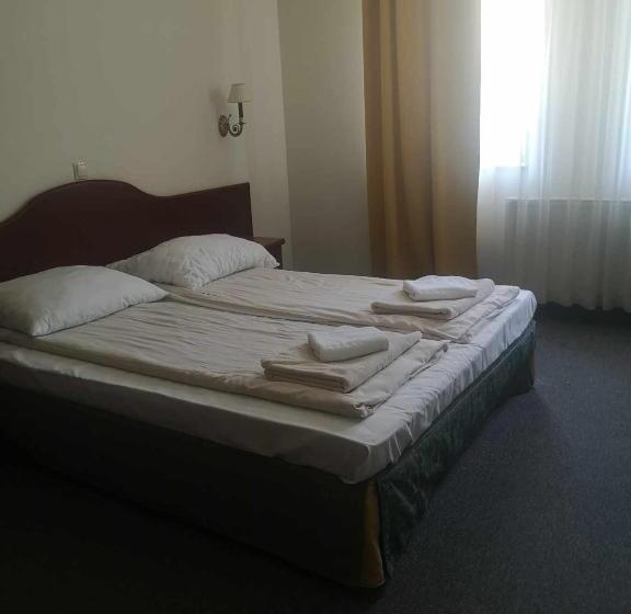 חדר סטנדרט לשלושה, Salis Resort