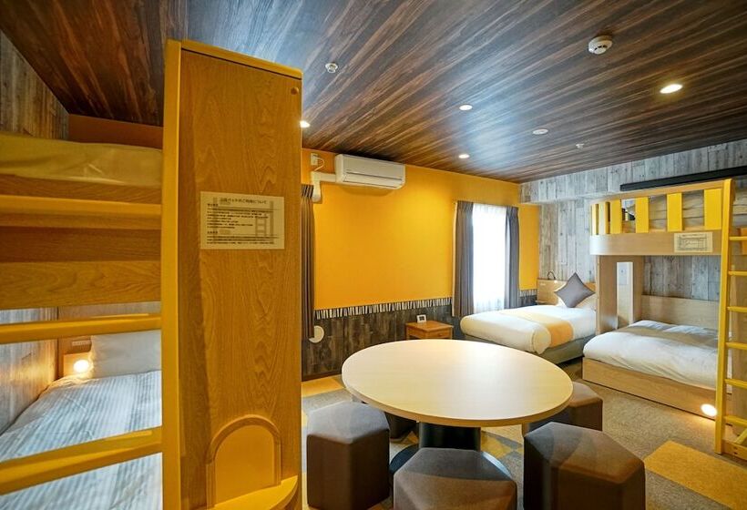 Номер Стандарт с Койками, La Gent Hotel Tokyo Bay