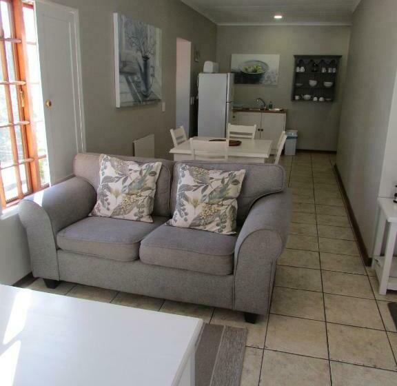 4ベッドルームクラシックタイプ, By The Way Guesthouse