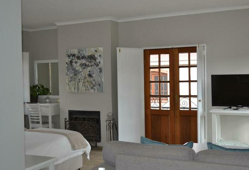 4ベッドルームクラシックタイプ, By The Way Guesthouse