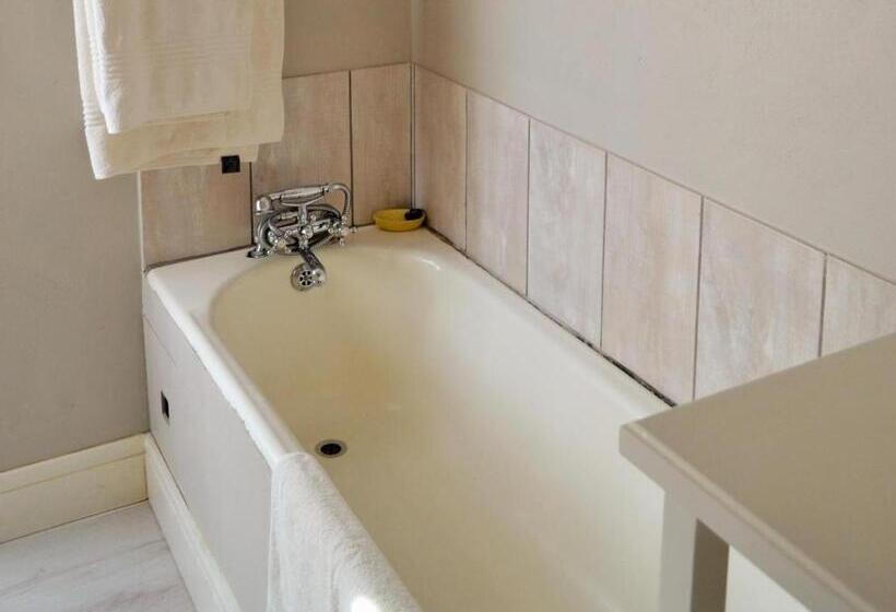 デラックススタジオ, By The Way Guesthouse