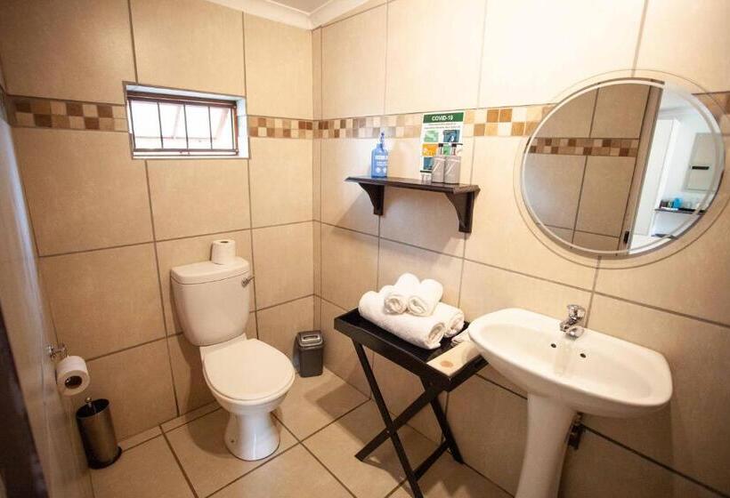 חדר סטנדרט נוף לגינה, Flametree Guesthouse