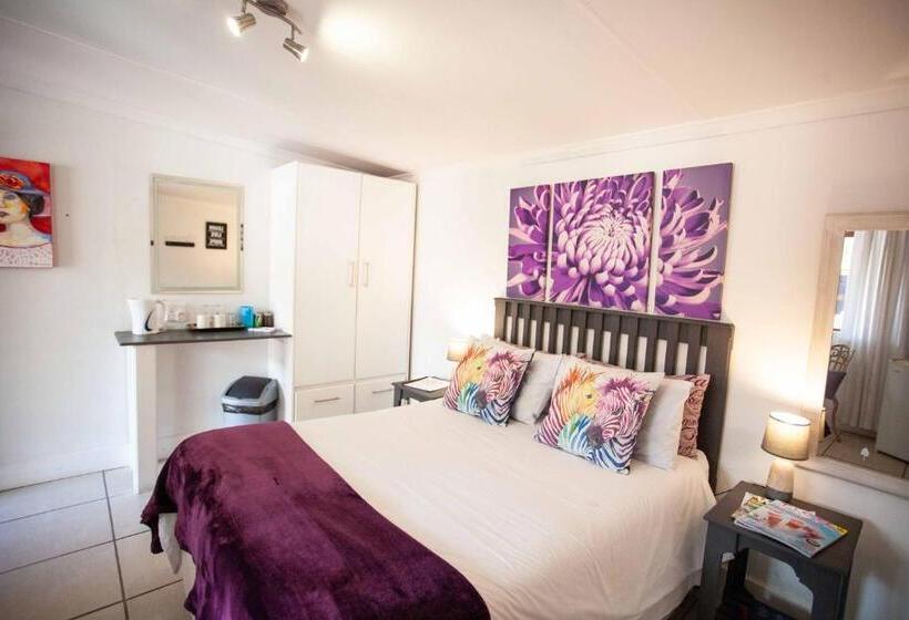 חדר סטנדרט נוף לגינה, Flametree Guesthouse