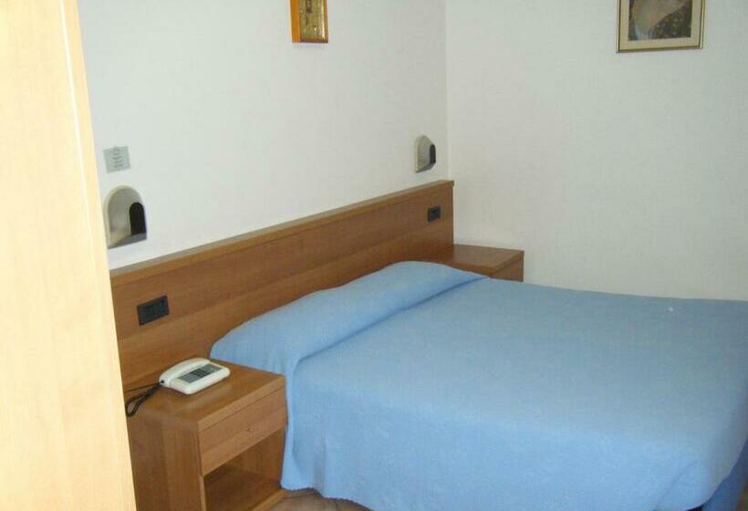 شقة غرفة واحدة, Residence Vezzoli