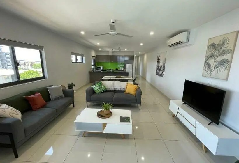 Huoneisto 3 Makuuhuonetta, Magnum Serviced Apartments