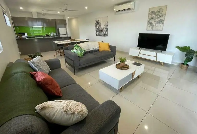 Huoneisto 3 Makuuhuonetta, Magnum Serviced Apartments