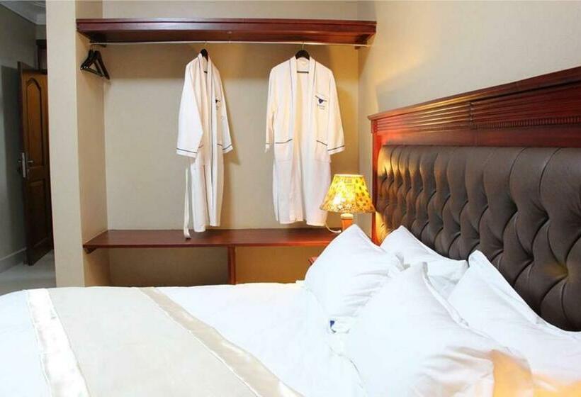 سوییت لوکس, Sapphire