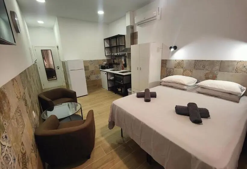 スタンダードスタジオ, Apartamentos Pueblo Mar