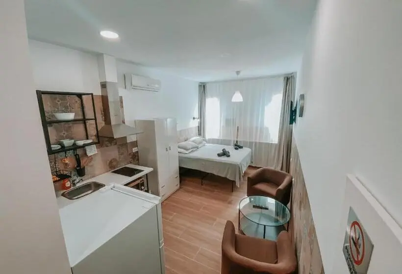 スタンダードスタジオ, Apartamentos Pueblo Mar
