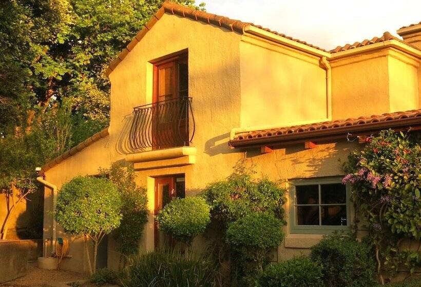 חדר רומנטי, Babette Bed And Breakfast