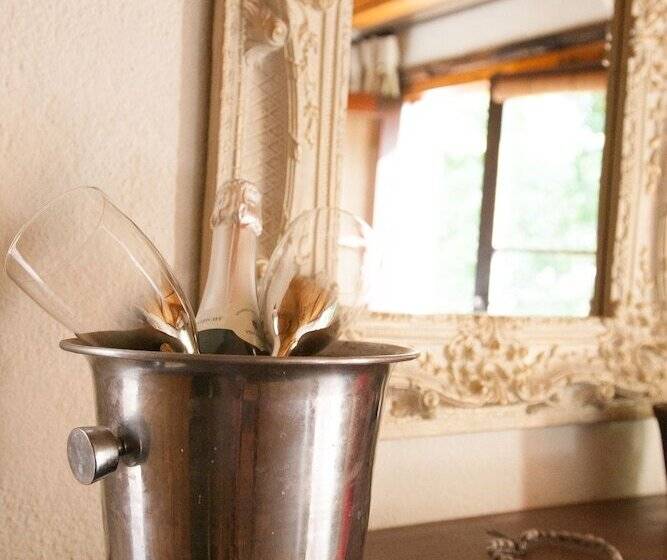 חדר רומנטי, Babette Bed And Breakfast