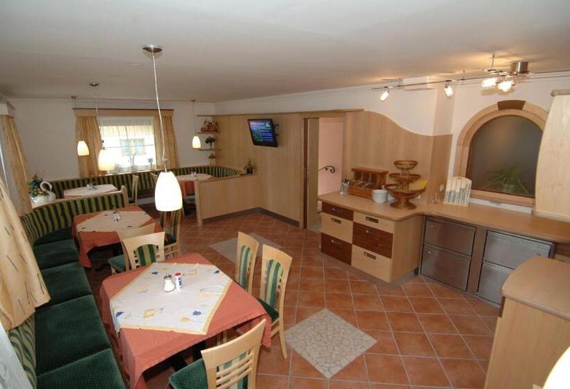 חדר סטנדרט לשלושה, Gästehaus Ingeborg