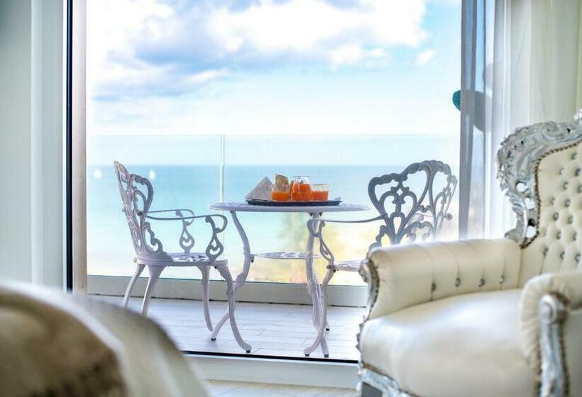 Номер Стандарт Вид на Море с Балконом, Bellariva Monopoli B&b E Relax