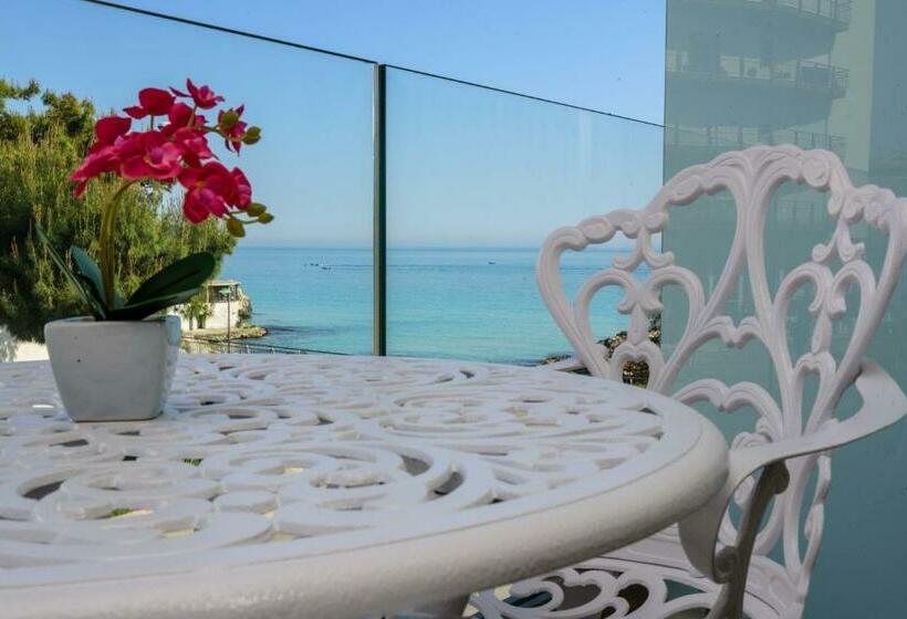 חדר סטנדרט עם מרפסת, Bellariva Monopoli B&b E Relax