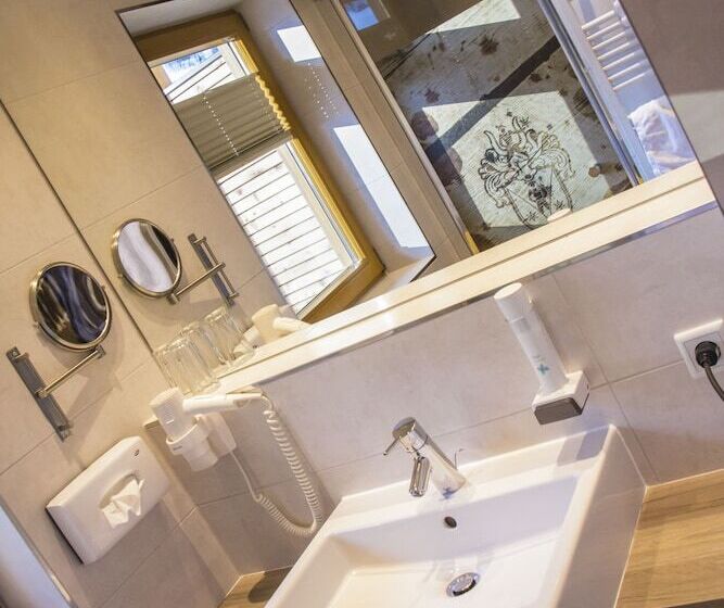 小型套房, Am Reiterkogel