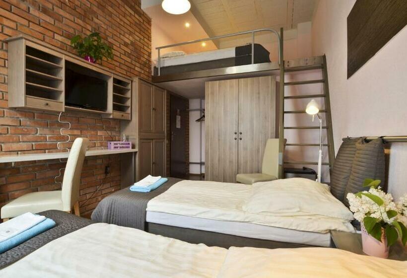 Апартаменты 1 Спальня, Bed&breakfast Mikunda
