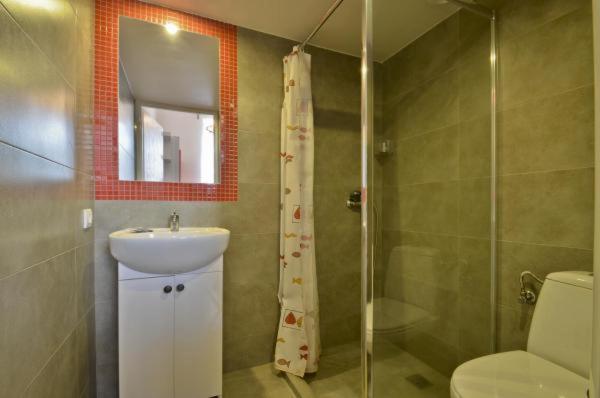 １ベッドルームドゥプレックスアパートメント, Bed&breakfast Mikunda