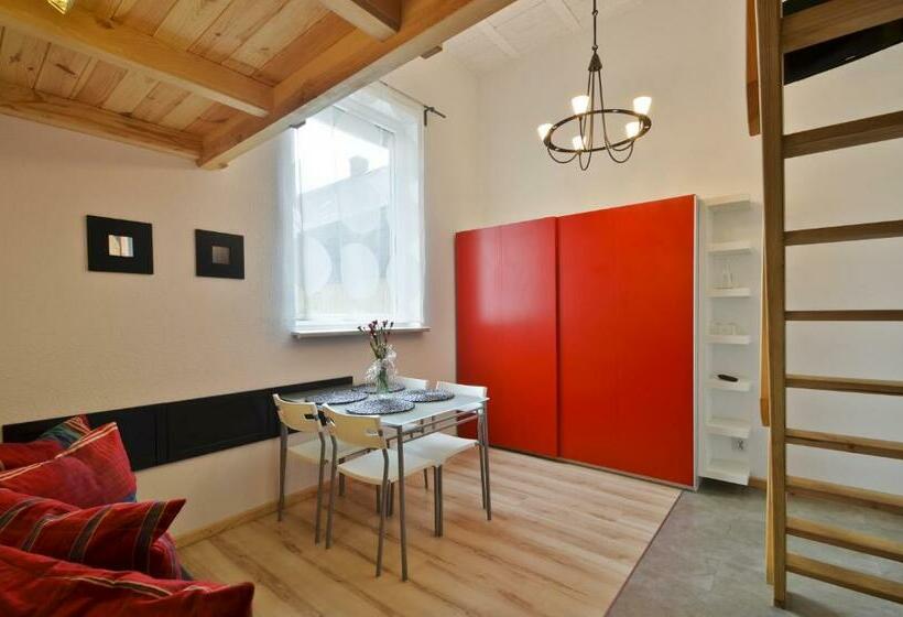 דירת דופלקס בת חדר שינה 1, Bed&breakfast Mikunda