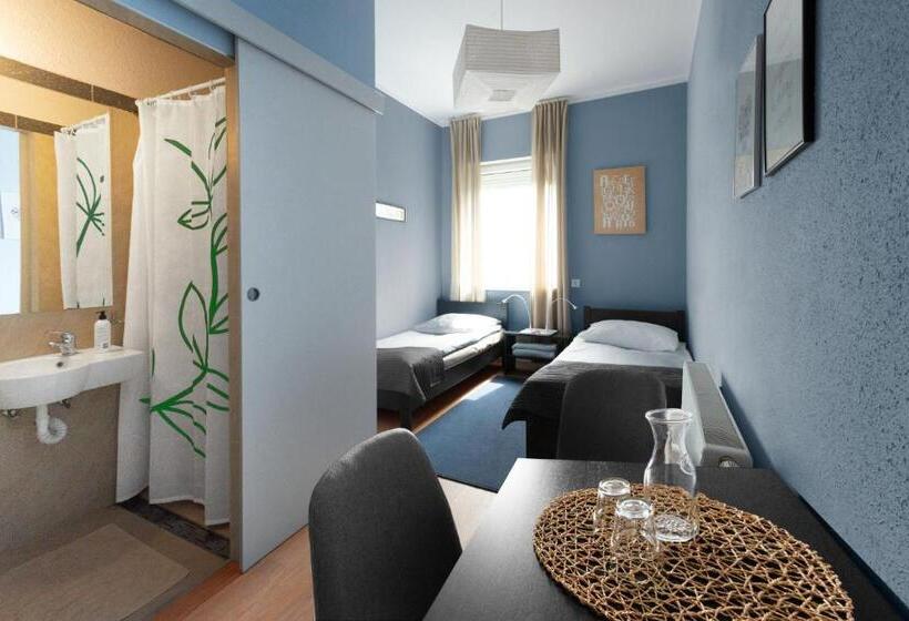 חדר יחיד קלאסי, Bed&breakfast Mikunda