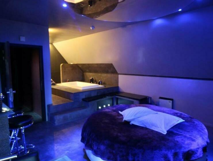 Люкс с гидромассажем, Bubble Lounge