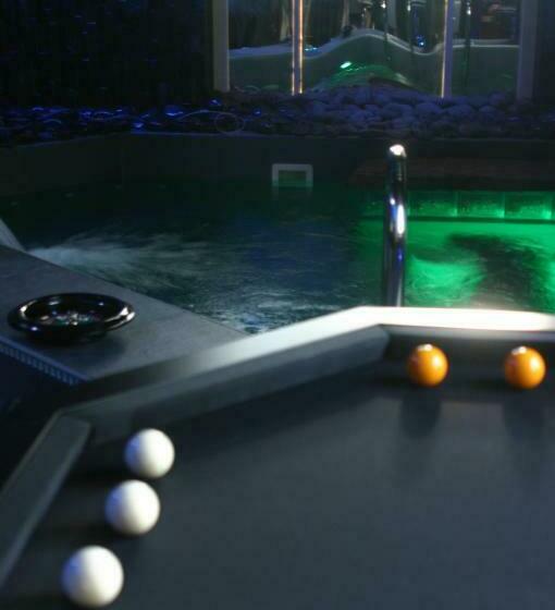 Люкс с Бассейном, Bubble Lounge