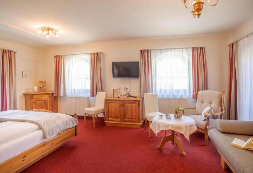 غرفة سوبيريور رباعية, Boutique House Happyellow Saalbach