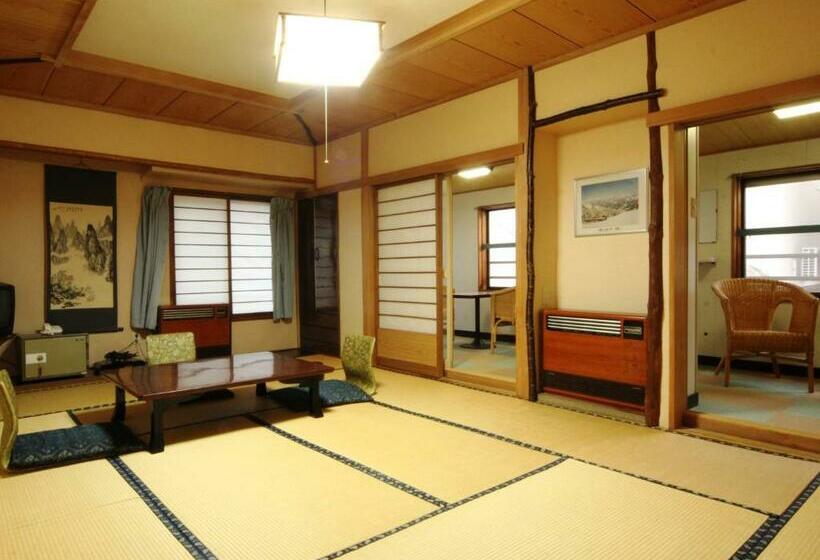 スタンダード4人部屋, Kaneki