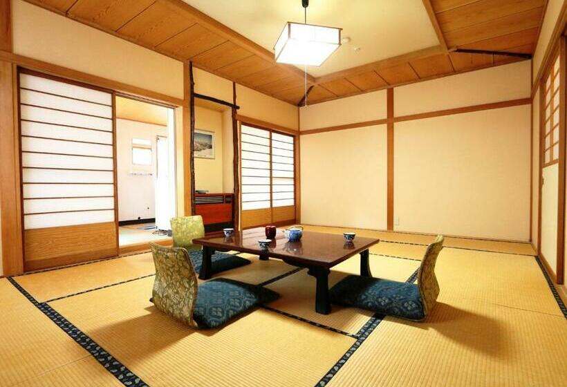 スタンダード4人部屋, Kaneki