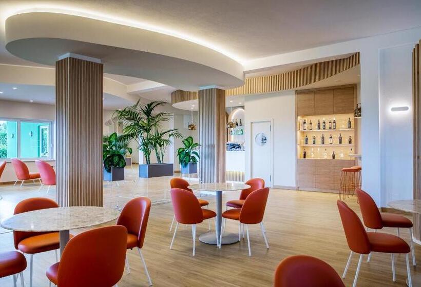 스탠다드 발코니 룸, Lu  Hotel Porto Pino