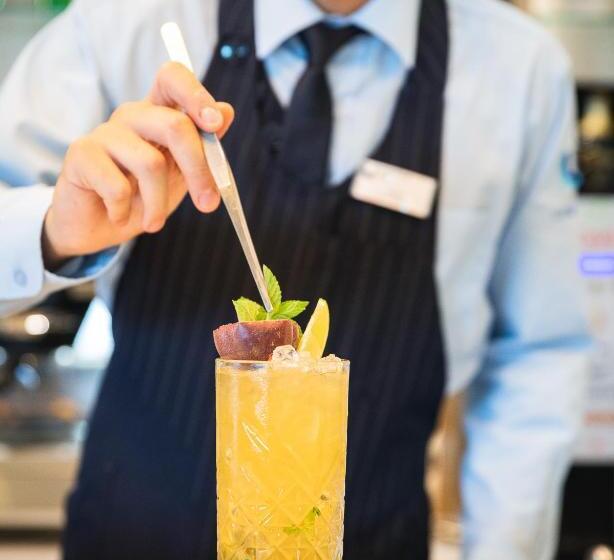 베이직 4인 룸, Lu  Hotel Porto Pino